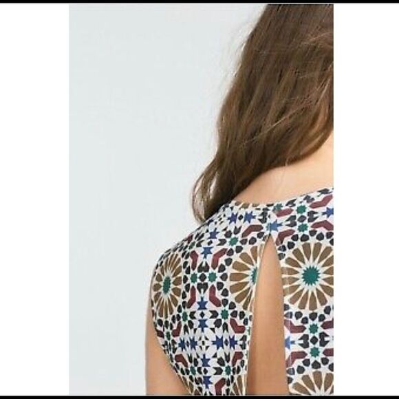 ZARA TILE PRINTED GEOMETRIC ECRU SLIT BACK MINI DRESS - Picture 13 of 14